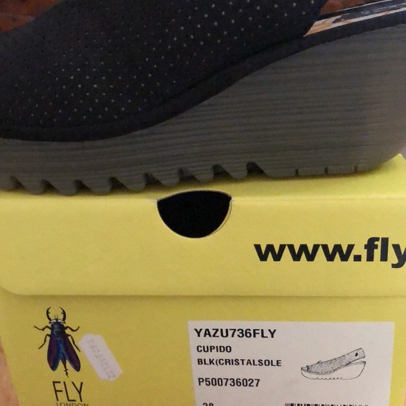 Fly London sandals - Picture 2 of 4